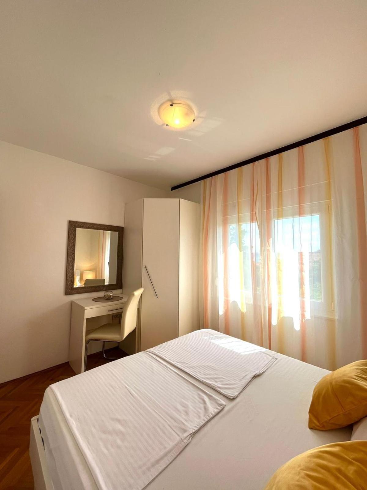 Apartments Amelie Zadar Rum bild