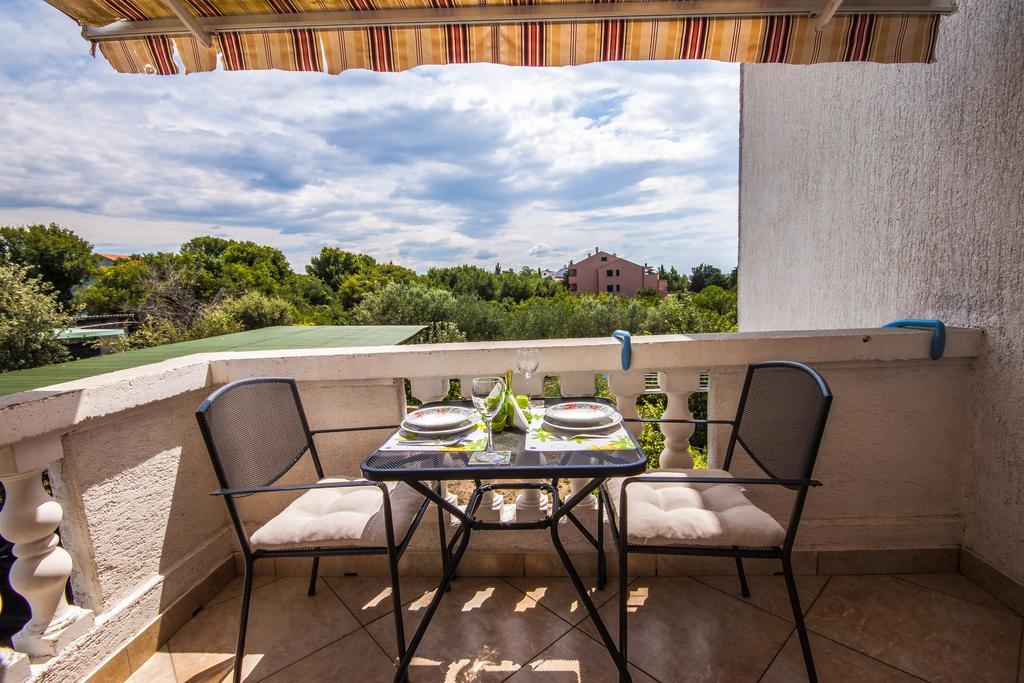 Apartments Amelie Zadar Rum bild
